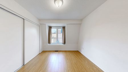 For Lease - 4262 Kingston Road Unit# Upper, Toronto, Ontario - Photo 2