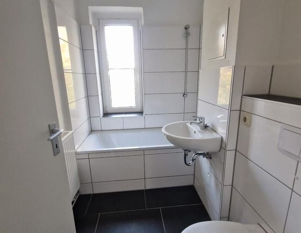 Top Wohnung im grünen Stadtteil Cracau! - Foto 1