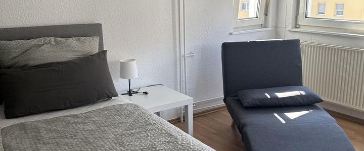 Möbliertes Zimmer in 2er WG für Erstsemester - Foto 1