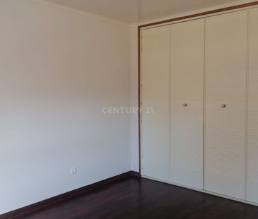 Apartamento T3 para Arrendamento com Arrecadação - Photo 4