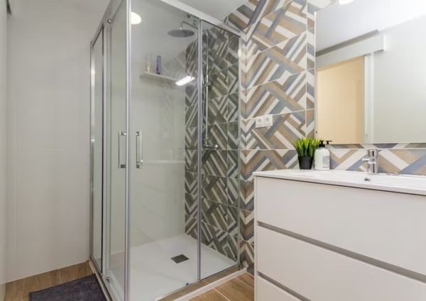 Calle Roger de Flor, Málaga, Andalusia 29006