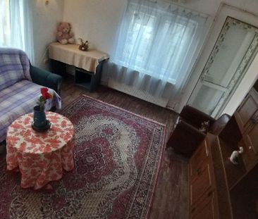 Închiriez casa la curte - Fotografie 4