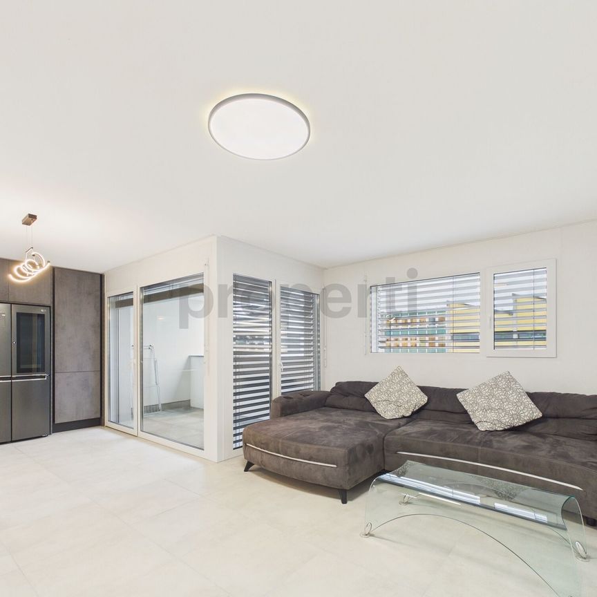 Modern 3.5 pièces appartement élégant meublé avec ascenseur, Sierre - Photo 1