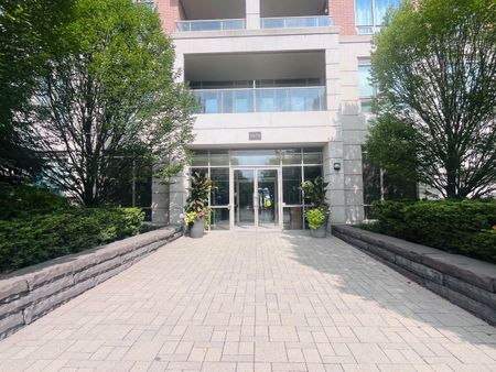 For Lease - 2470 Prince Michael Drive Unit# 701, Oakville, Ontario - Photo 3