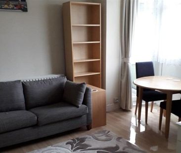 Studio to rent - Photo 6