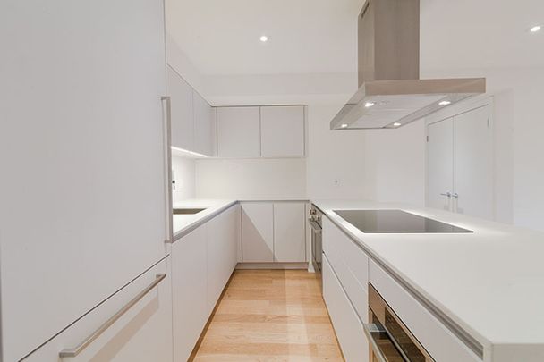 3421 Rue Drummond - Photo 1