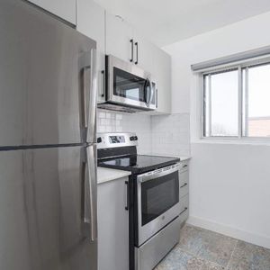 2 CH - 1 SDB - Montréal - $1,949 /mo - Photo 2