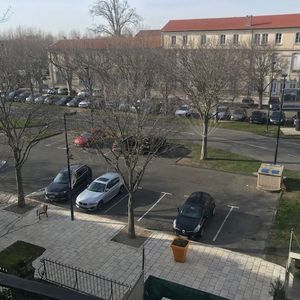 APPARTEMENT F2 AU 3EME ÉTAGE COURS ARISTIDE BRIAND ORANGE, - Photo 3