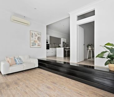 Private Paradise - Fully Furnished Ground Floor - Photo 2