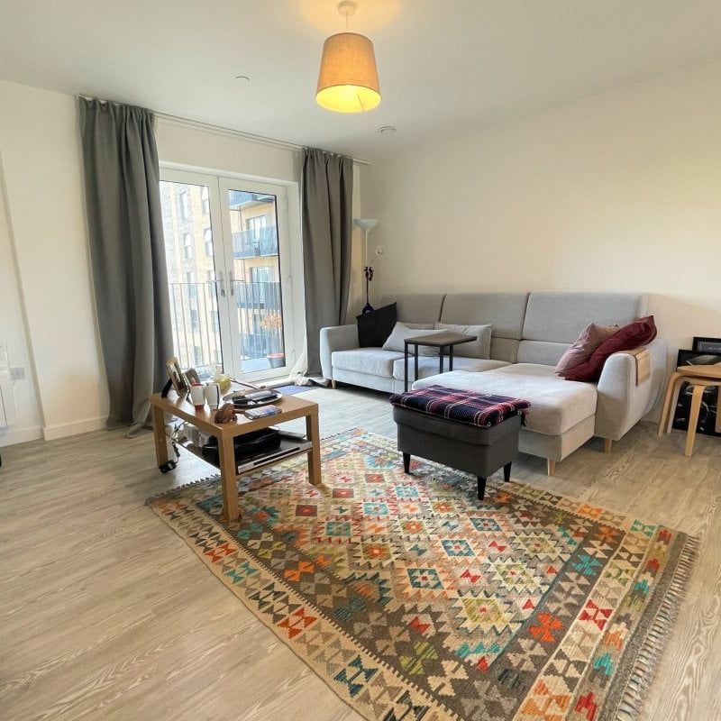 Colnebank Drive, WATFORD - Photo 1