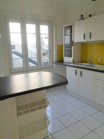 Location Appartement 1 pièce 38m² CALAIS 62100 - Photo 4
