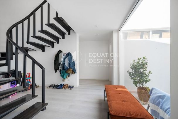 4 bedroom luxury House for rent in Almada, Portugal - Photo 1