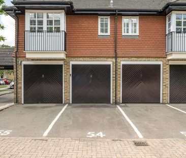 Selhurst Close, Wimbledon Common, SW19 - Photo 1