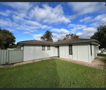 3 BEDROOM HOME FOR LEASE - Photo 6