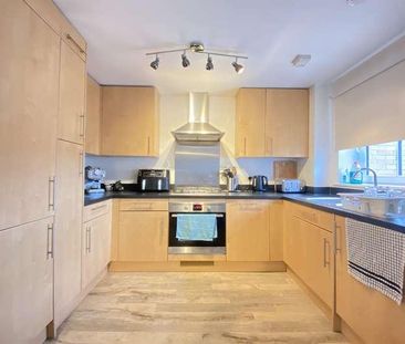 Sherfield On Loddon, RG27 - Photo 6