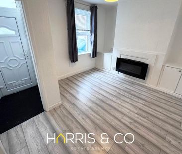 2 bedroom terraced house to rent - Photo 1