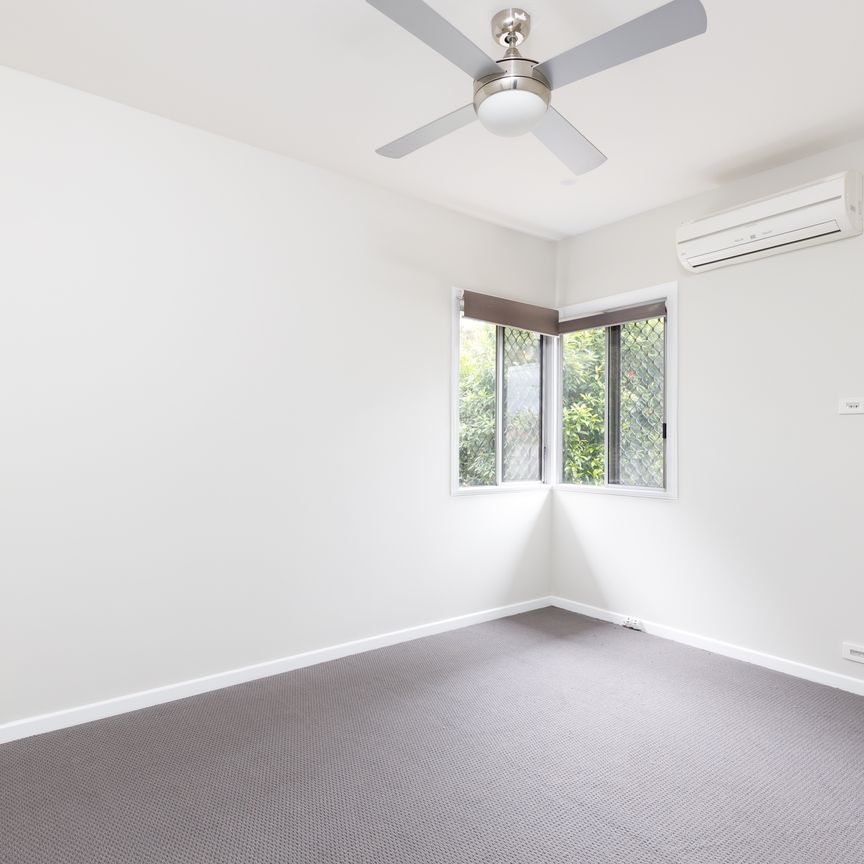 76 Main Avenue, Wavell Heights QLD 4012 - House For Rent | Domain - Photo 1