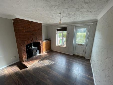 Swaffham Road - Photo 4