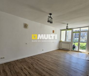 Trzy pokoje z balkonem widok na Katedrę ! - Photo 2