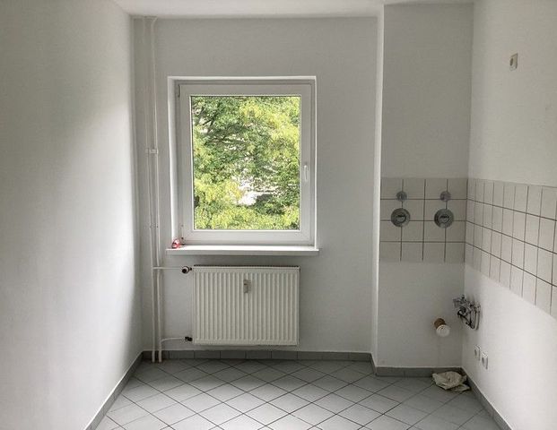 3-Zimmer-Wohnung in Hannover-Wülfel – ca. 73,18 m² – mit Balkon – in Kürze verfügbar - Foto 1