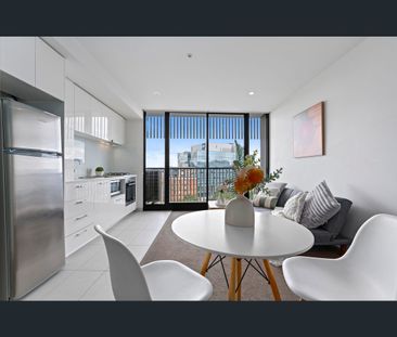 307/108 Altona Street, Kensington, Vic 3031 - Photo 4