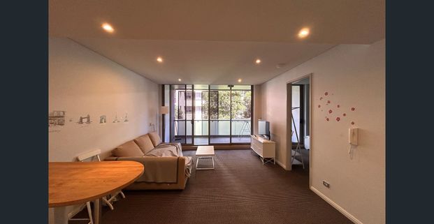Fully Furnished & Available Now! Oversized 1 Bed + Study in Zetland - Photo 1