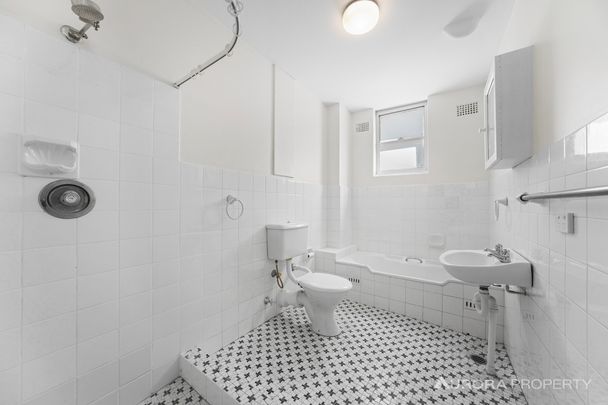 2/164 Spit Road, Mosman NSW 2088 - Apartment For Rent | Domain - Photo 1