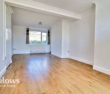 2 bedroom end of terrace house to rent - Photo 2