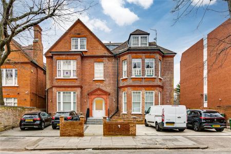 2 bedroom flat in Hampstead - Photo 3