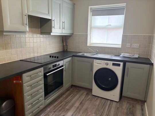 1 bedroom flat to rent - Photo 1