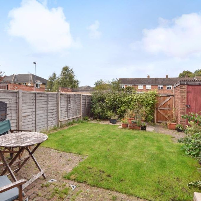 3 bedroom terraced house to rent - Photo 1