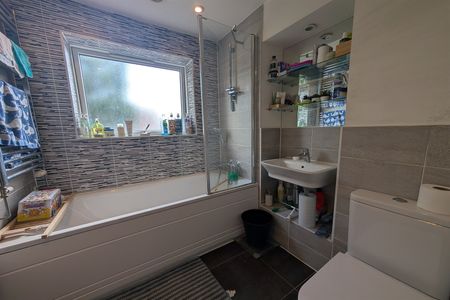 Acasta House, SO19 - Photo 5