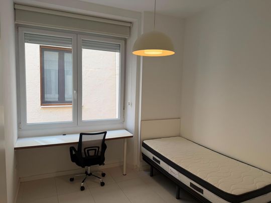 Flat - Granada (Constitucion) - Foto 1