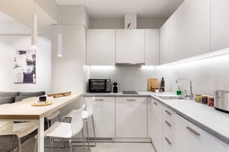 Ermou str. Elegant 1BD Apartment – White - Photo 5