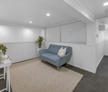 A Magnificent Family home so close to the beach - Photo 1