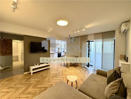 Inchiriere apartament 3 camere de lux, renovat complet, ultracentral, Ploiesti - Photo 4