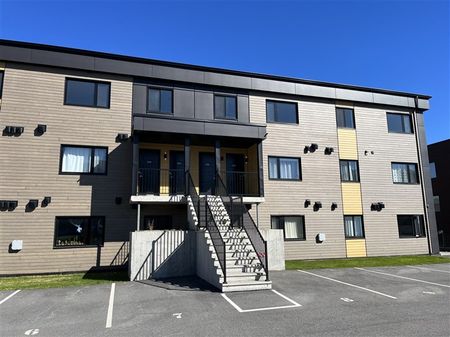 2318 rue des Prospecteurs, Carré Belvédère, Sherbrooke (vacant) - Photo 2