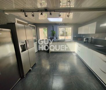 Villa meublée F4/F5 avec studio indépendant au 17 ème dans en secte... - Photo 1