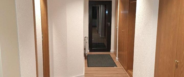 2 Zimmerwohnung mit Einbauküche und Klimaanlage - Foto 1
