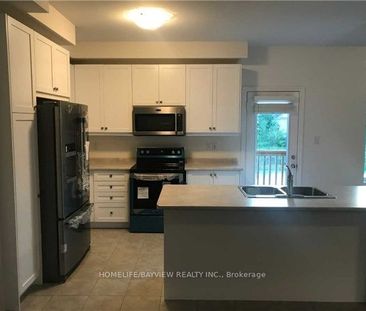 For Lease - 138 Vantage Loop N/A Unit# Main floor & 2nd floor, Newm... - Photo 6