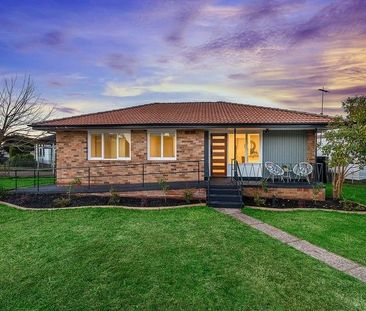 Beautifully Renovated Home in a Highly Sought-After North St Marys ... - Photo 5