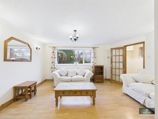 Pound Hill - Photo 1