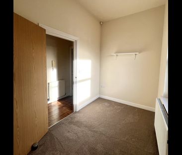 2 Bed Flat, Sandown Lane, L15 - Photo 2