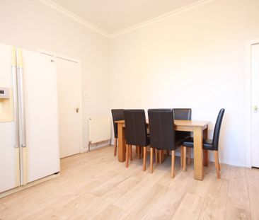 Main Street, Motherwell, ML1 - Photo 3