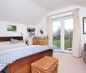 Ocean presents this unique opportunity to rent a detached family ho... - Photo 3