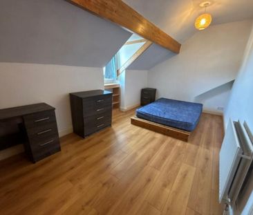 5 bedroom terraced house to rent - Photo 3