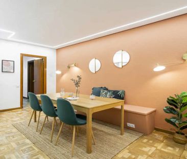 Room in a shared 7-bedroom apartment for rent in Castellana. - Foto 4