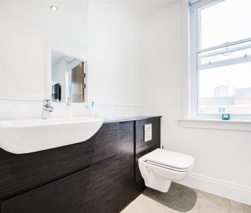 Studio to rent - Photo 6