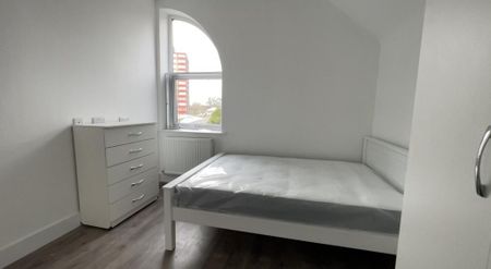 1 bedroom house of multiple occupation to rent - Photo 5