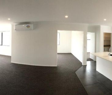 Exceptional family home - Photo 4